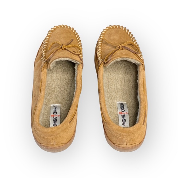 new Minnetonka ✦ Hardsole Suede Fur Lined Mocassin Slip On Loafer ✦ Brown 12 - Picture 11 of 16
